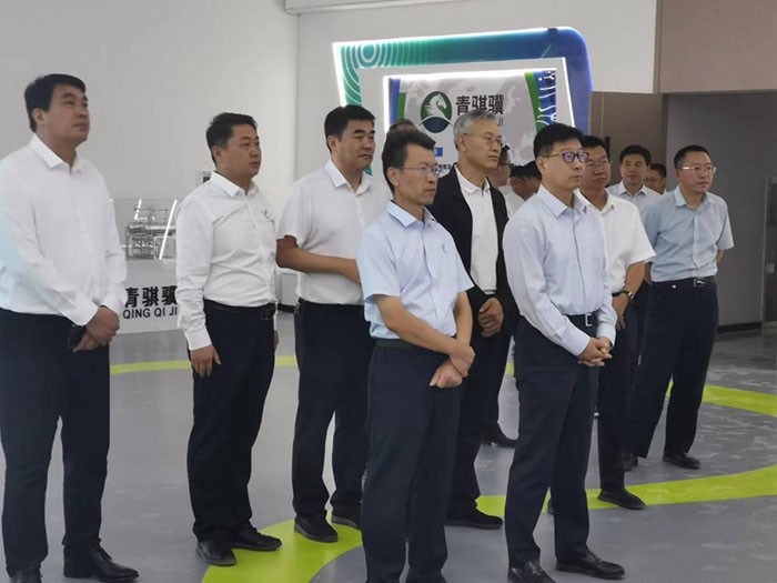 ����ʡ��ʡ���Ž���һ��ݰ�ٸ�����ʨ���ߵ����Ӳ�